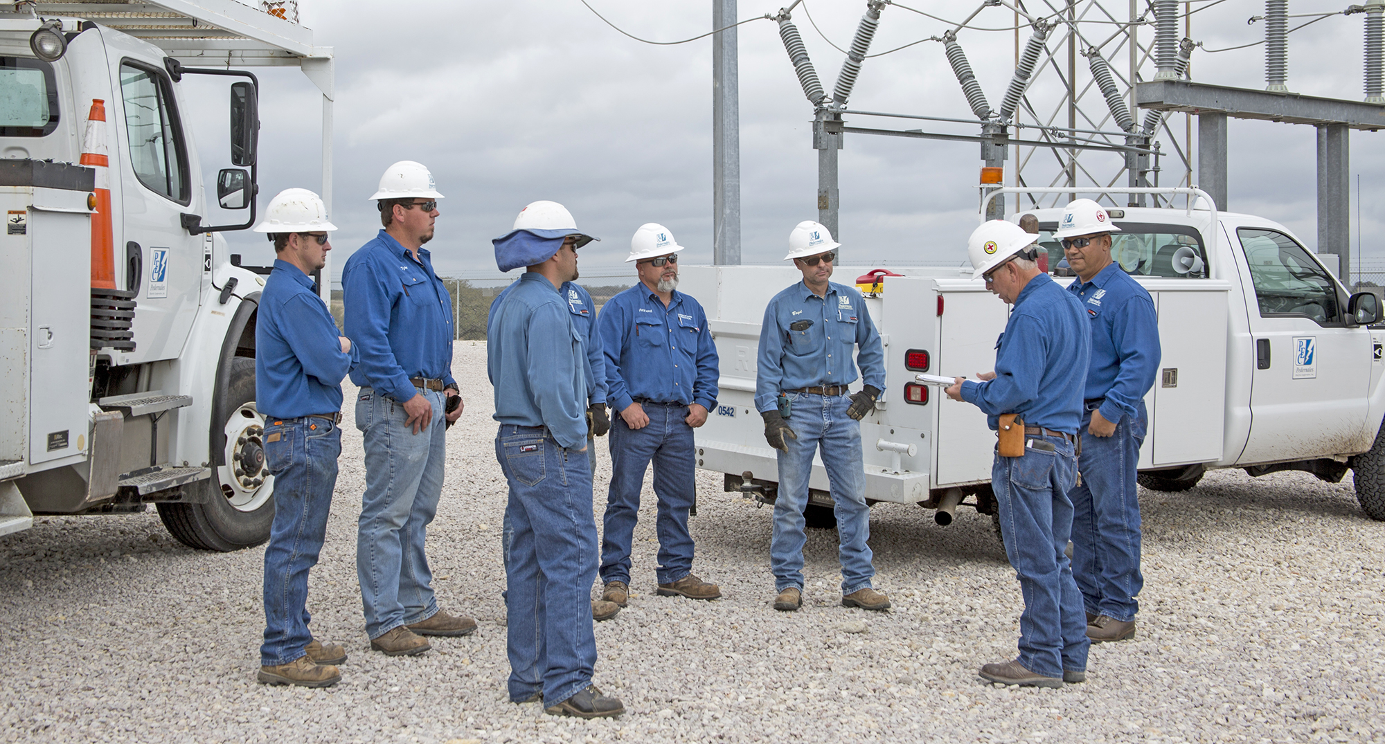 PEC crew preparing for winter weather.